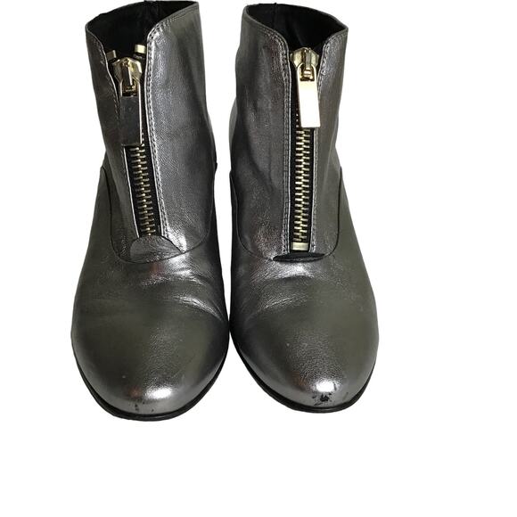 Tosca Blu Women Silver Bootie Sz 40/7US EUC Metallic zip front Heeled ankle boot - Picture 1 of 9